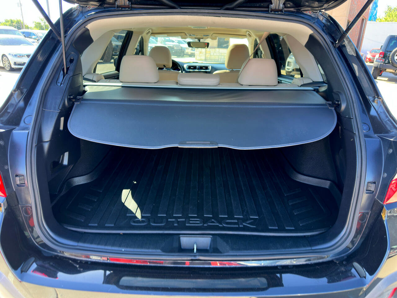 Used 2019 Subaru Outback 2.5i Limited image 23