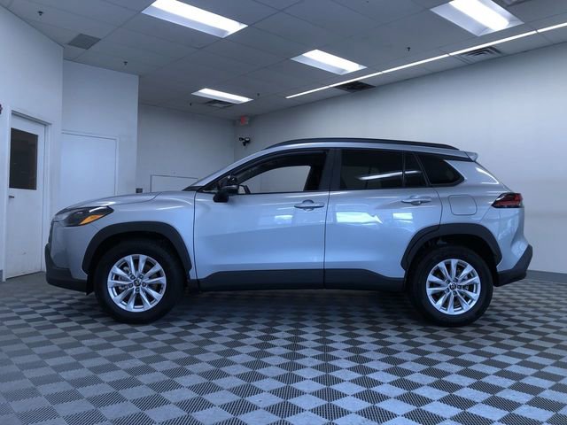 Certified 2026 Toyota Corolla Cross LE FWD image 11