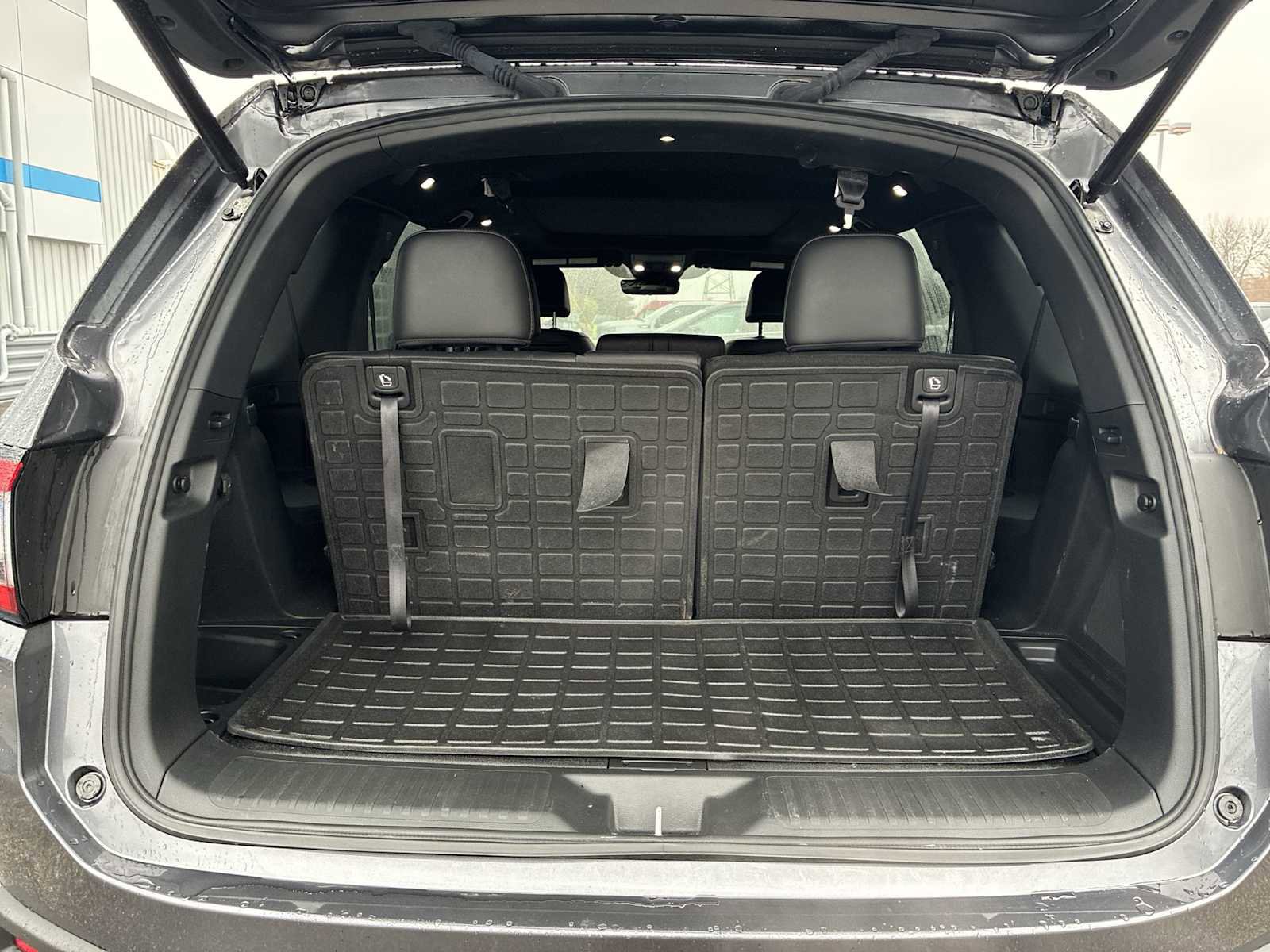 Used 2025 Honda Pilot Black Edition image 27