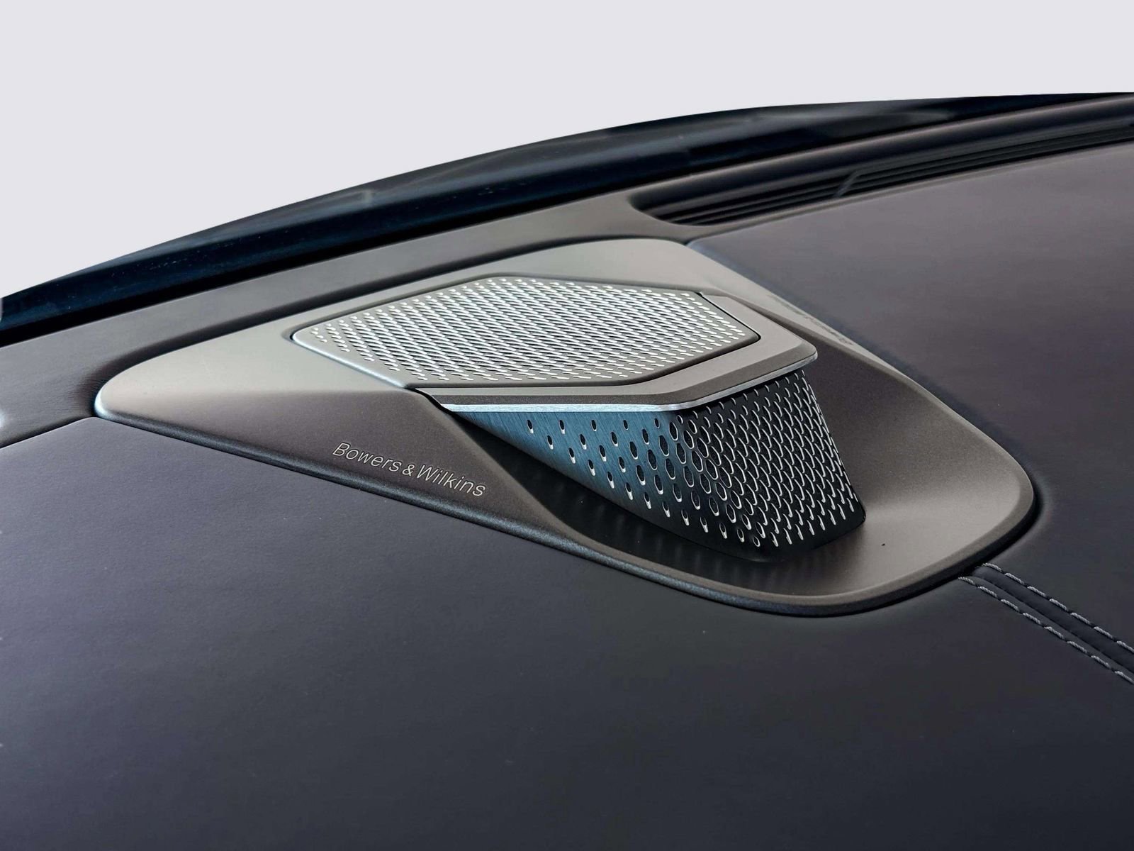 New 2026 Aston Martin DB12 Convertible RWD image 35