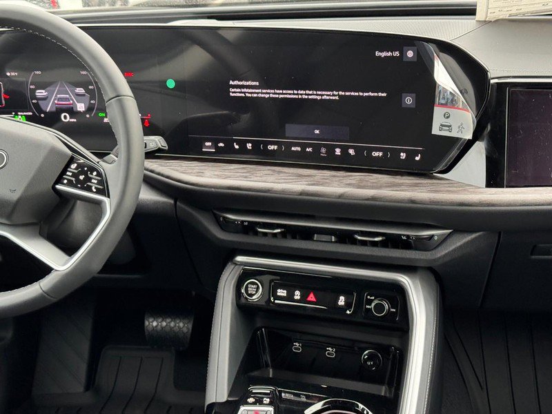 New 2025 Audi Q5 Prestige image 8