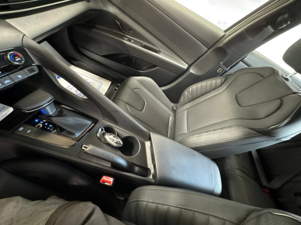 New 2026 Hyundai Elantra SEL Sport FWD image 20