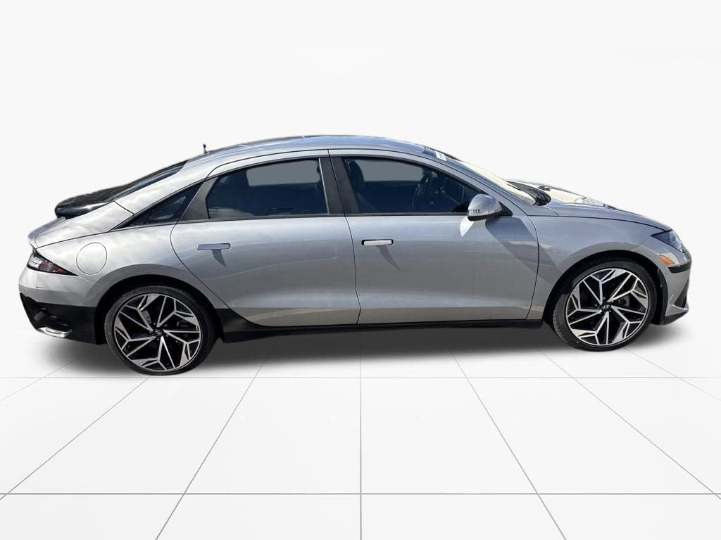 Used 2023 Hyundai Ioniq 6 SEL w/ Cargo Package image 9