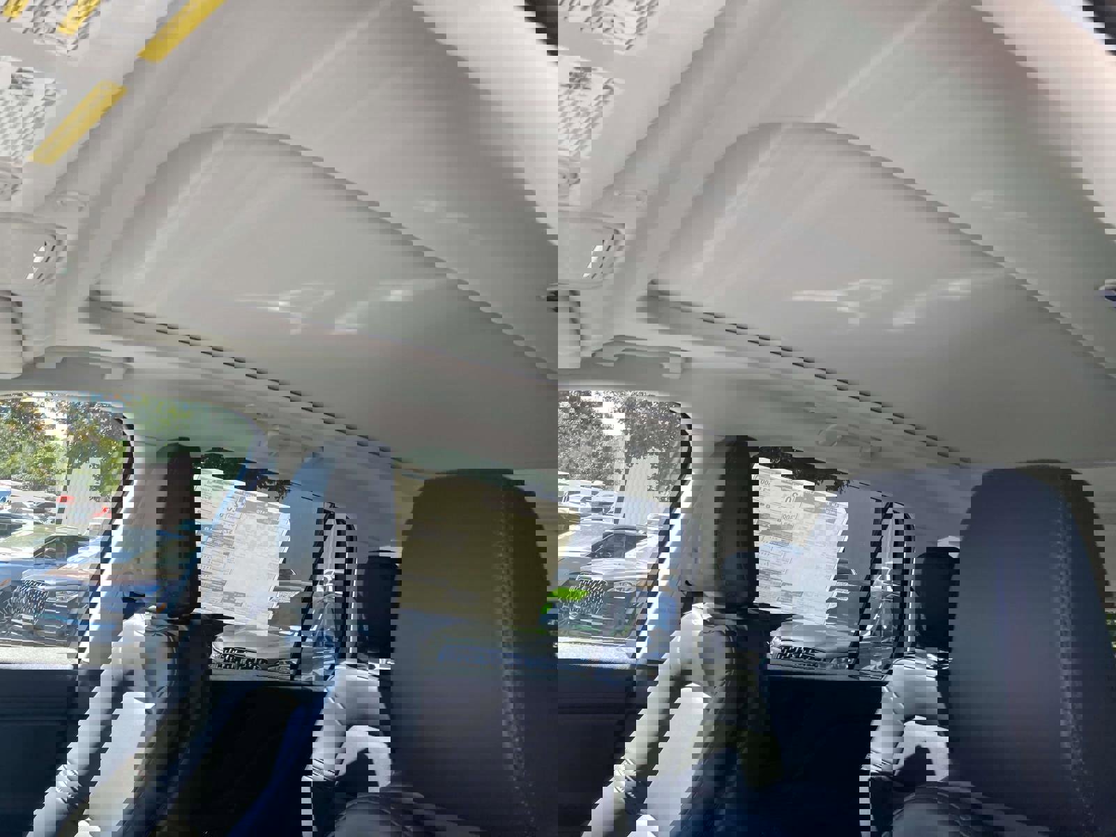 New 2025 Lincoln Aviator AWD w/ Equipment Group 101A image 22