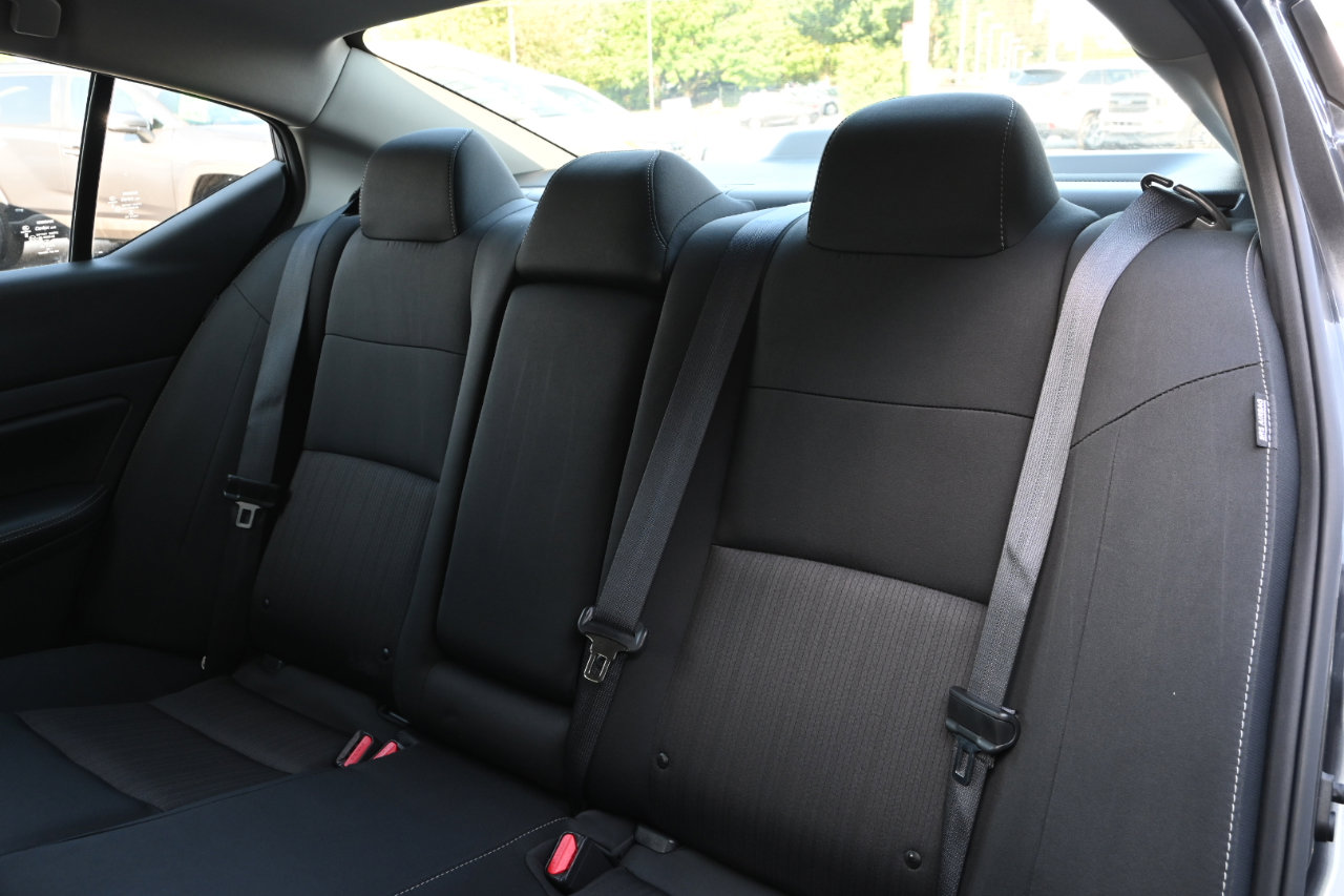 Used 2024 Nissan Altima 2.5 SV image 20