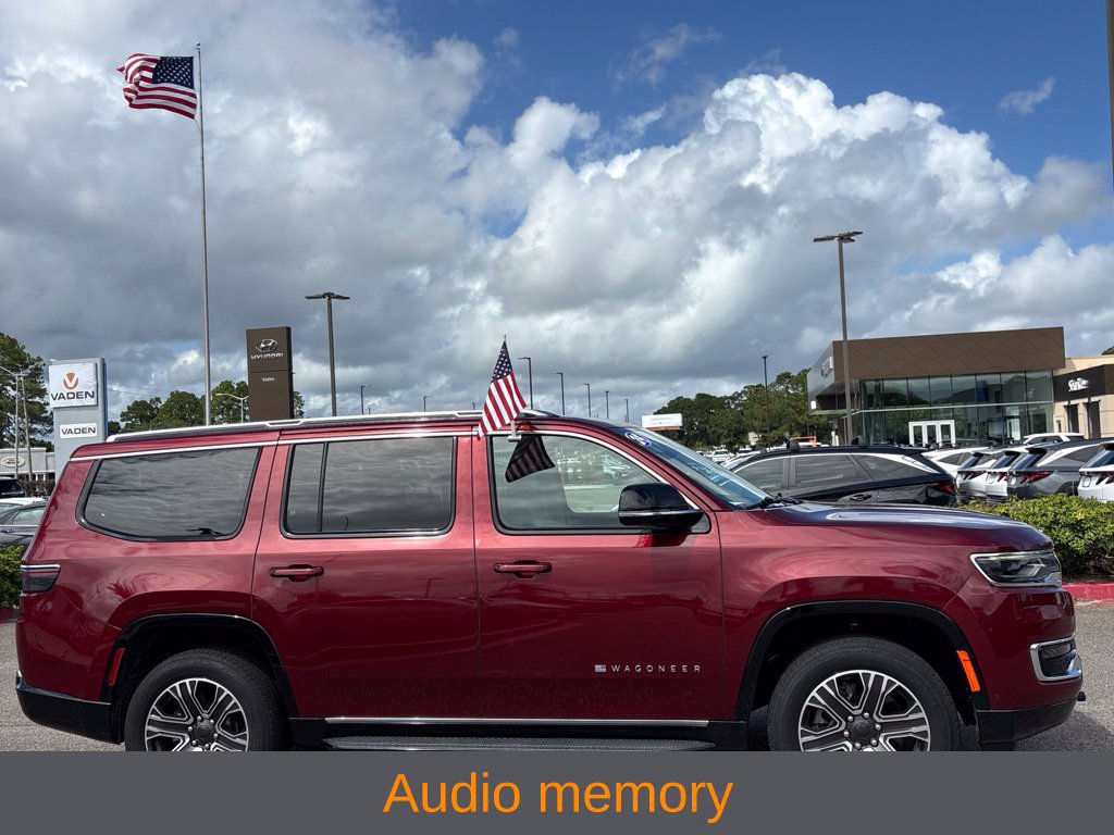 Used 2024 Jeep Wagoneer 4WD w/ Premium Group I image 7