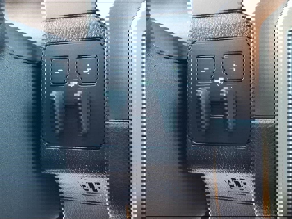 New 2025 Toyota Tacoma TRD Off-Road image 20