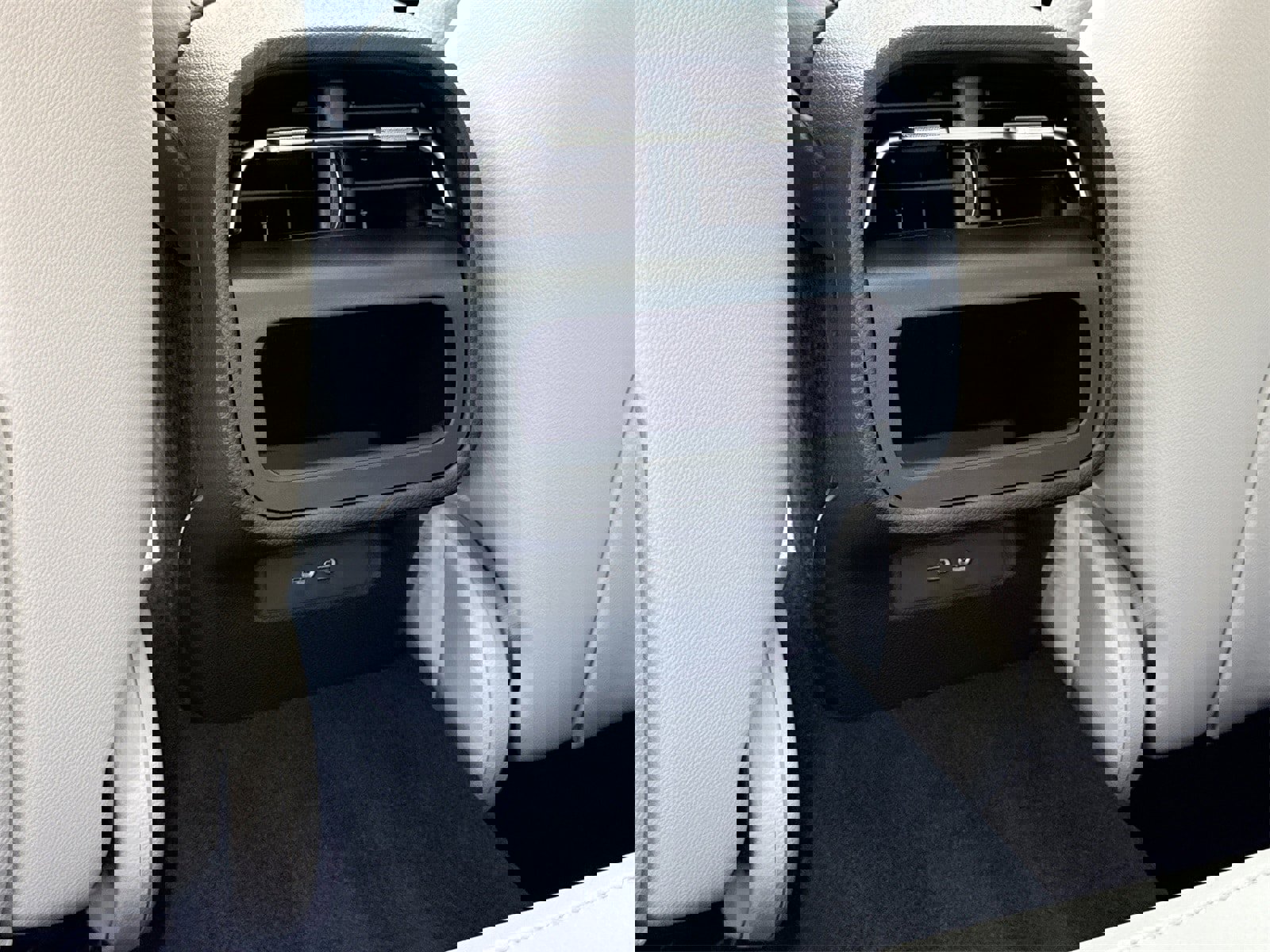 New 2026 Mercedes-Benz E 350 Sedan image 13