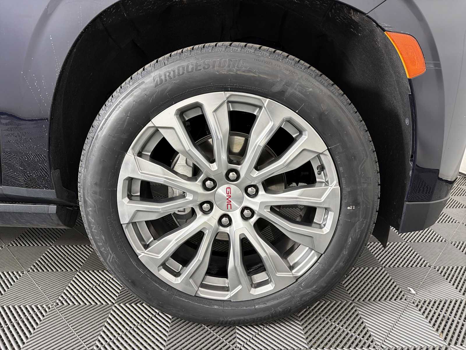 Certified 2023 GMC Yukon Denali image 20