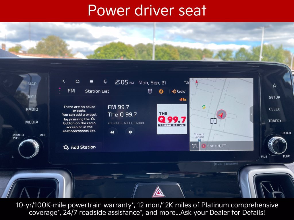 Certified 2023 Kia Sorento S w/ Panoramic Sunroof Package AWD/4WD image 17
