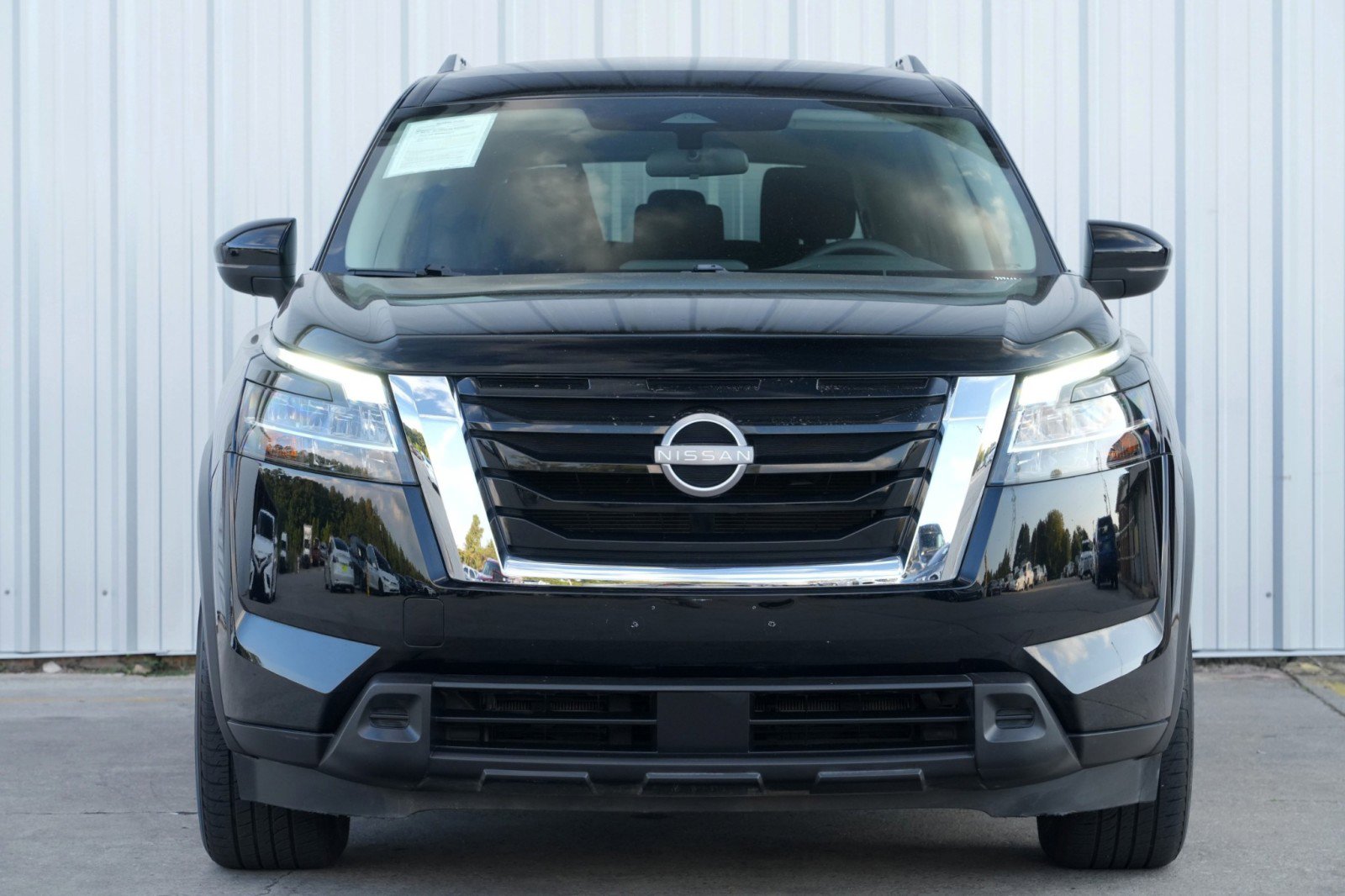 Used 2022 Nissan Pathfinder SV image 6