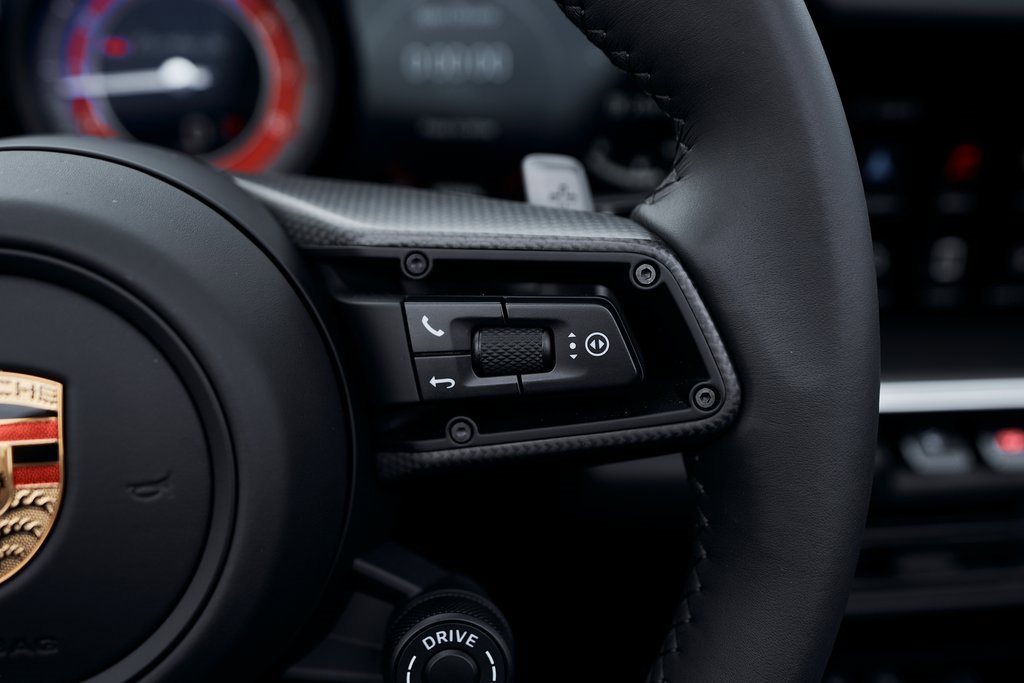 Used 2025 Porsche 911 Turbo S w/ 911 Turbo Sportdesign Package image 45