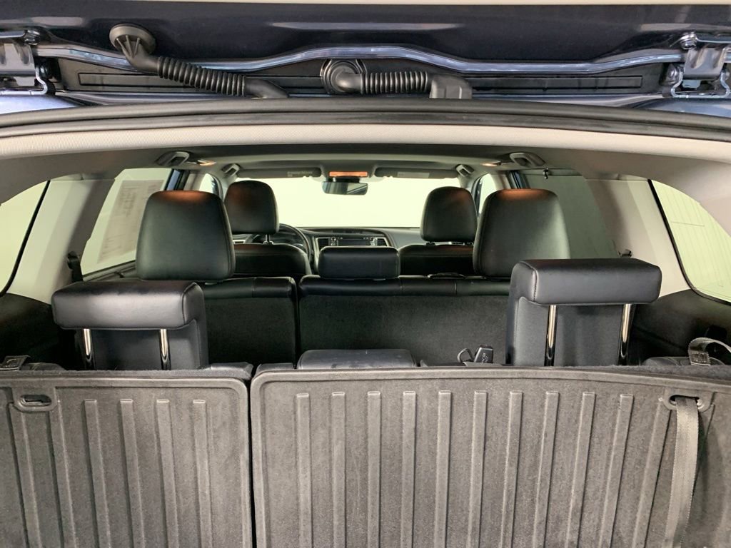 Used 2019 Toyota Highlander XLE AWD/4WD image 14
