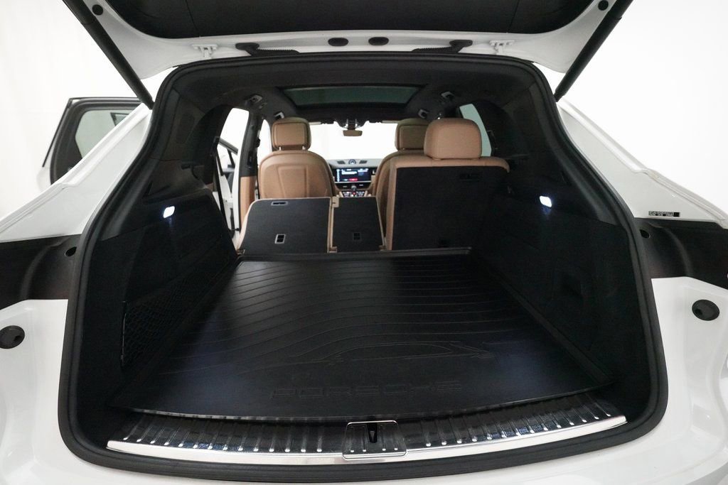 Used 2019 Porsche Cayenne E-Hybrid image 30