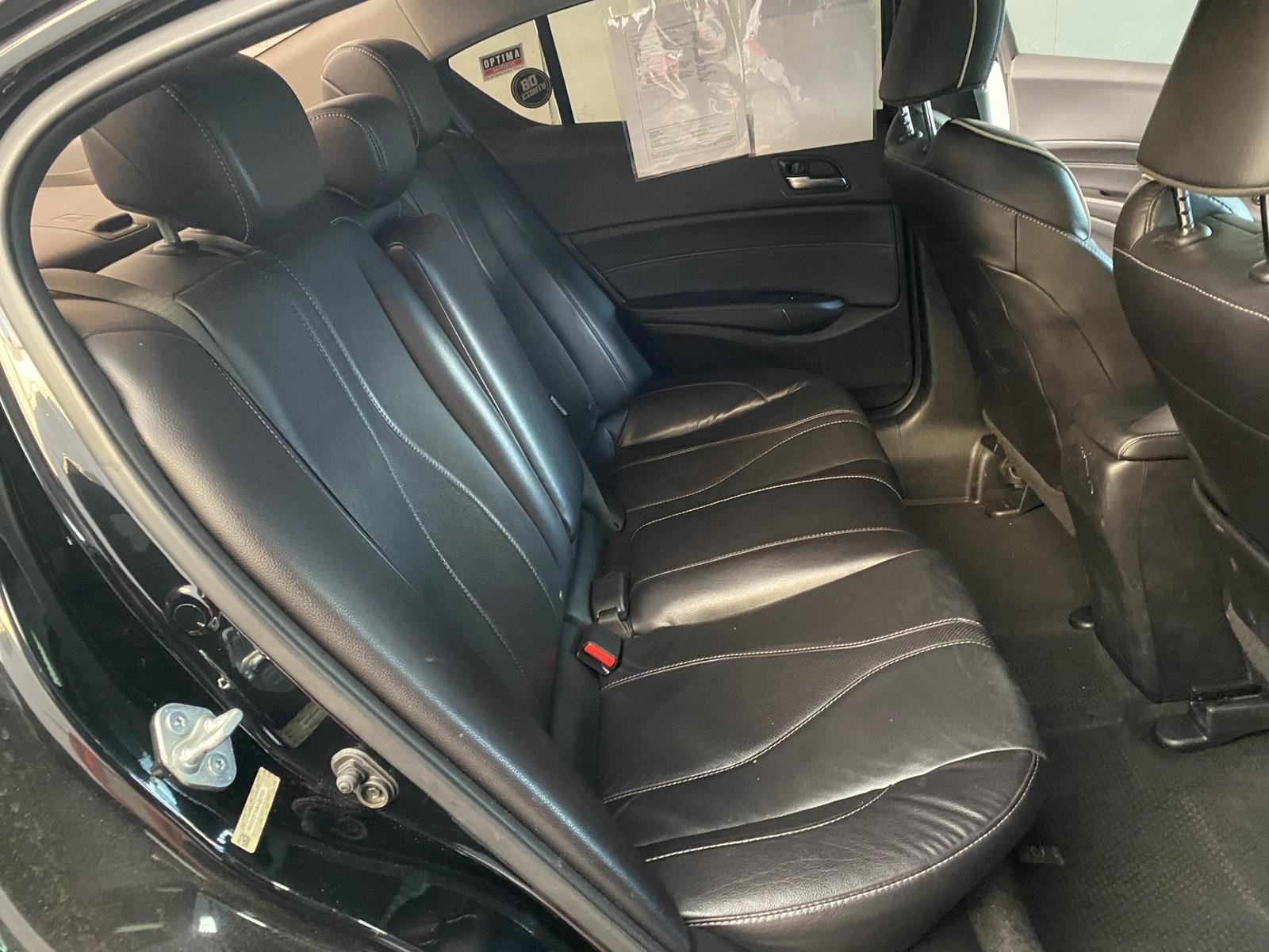 Used 2021 Acura ILX w/ Premium Package image 12