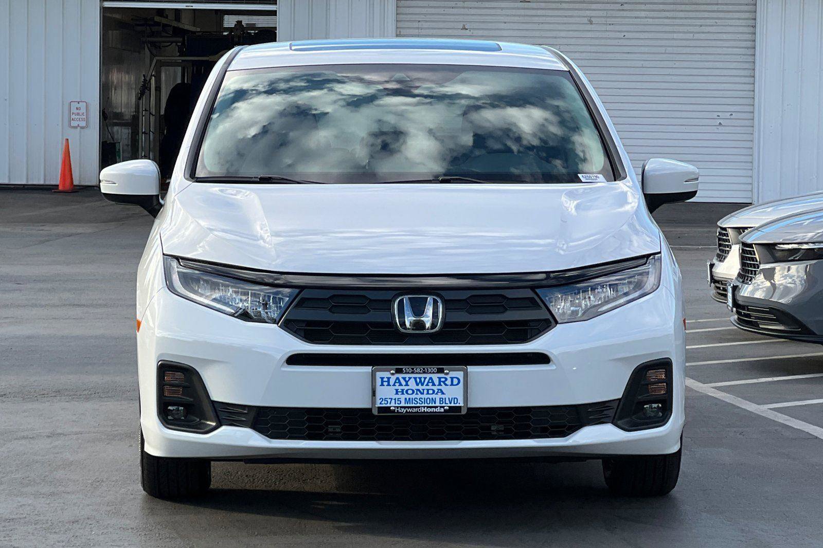 New 2026 Honda Odyssey EX-L image 8