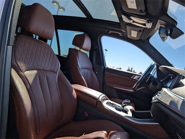 Used 2019 BMW X5 xDrive40i w/ M Sport Package image 5