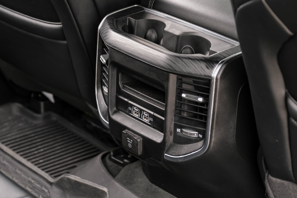 Used 2023 RAM 1500 Laramie AWD/4WD image 54