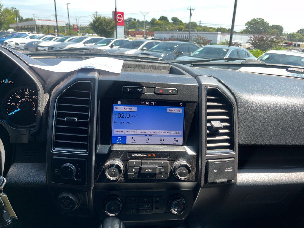 Used 2019 Ford F150 XLT w/ Equipment Group 302A Luxury AWD/4WD image 16