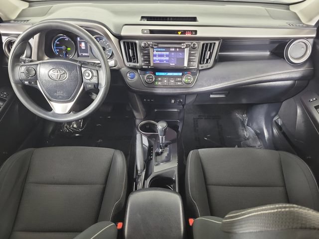 Used 2018 Toyota RAV4 LE Plus AWD/4WD image 16