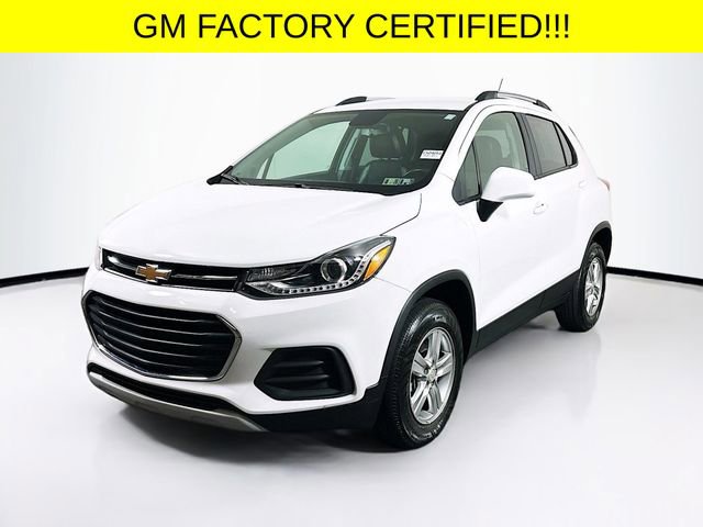Certified 2022 Chevrolet Trax LT w/ LT Convenience Package image 3