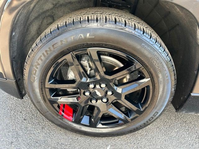 Used 2021 Chevrolet Traverse Premier w/ Redline Edition AWD/4WD image 62
