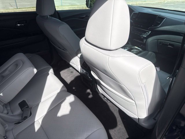 Used 2019 Honda Passport Elite image 17