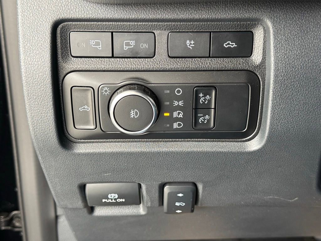 Used 2023 Ford F250 Platinum image 38