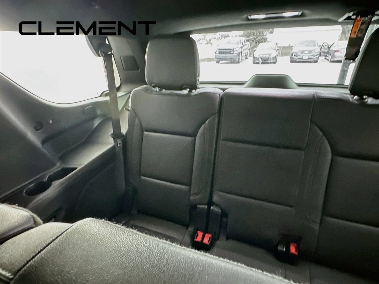 Used 2025 Chevrolet Tahoe Z71 AWD/4WD image 32