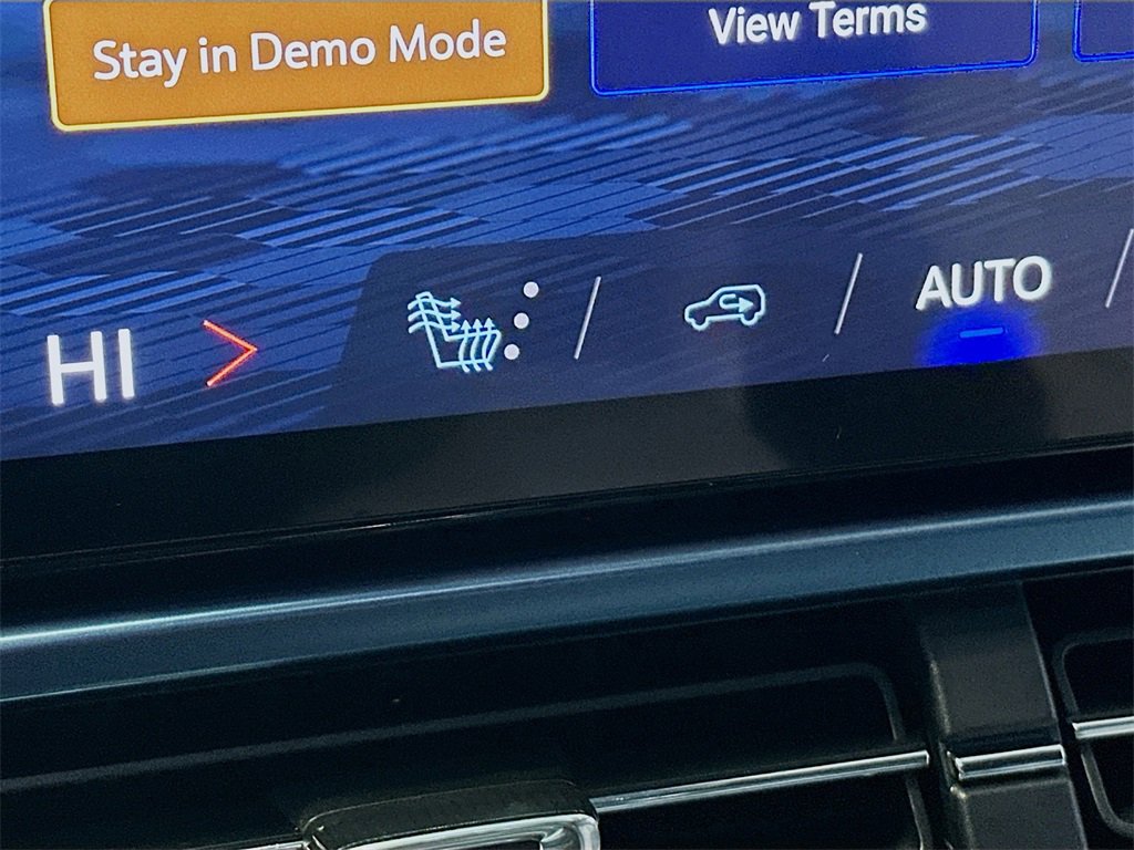 New 2026 Chevrolet Equinox EV LT image 22