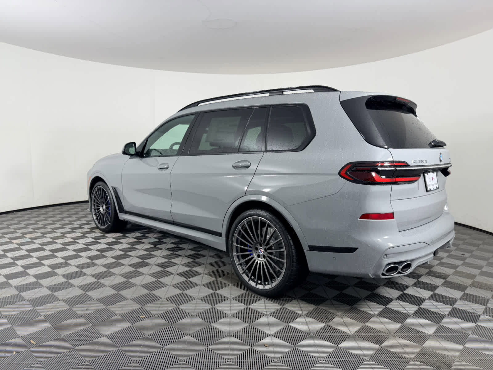 New 2026 BMW ALPINA XB7 AWD/4WD image 6