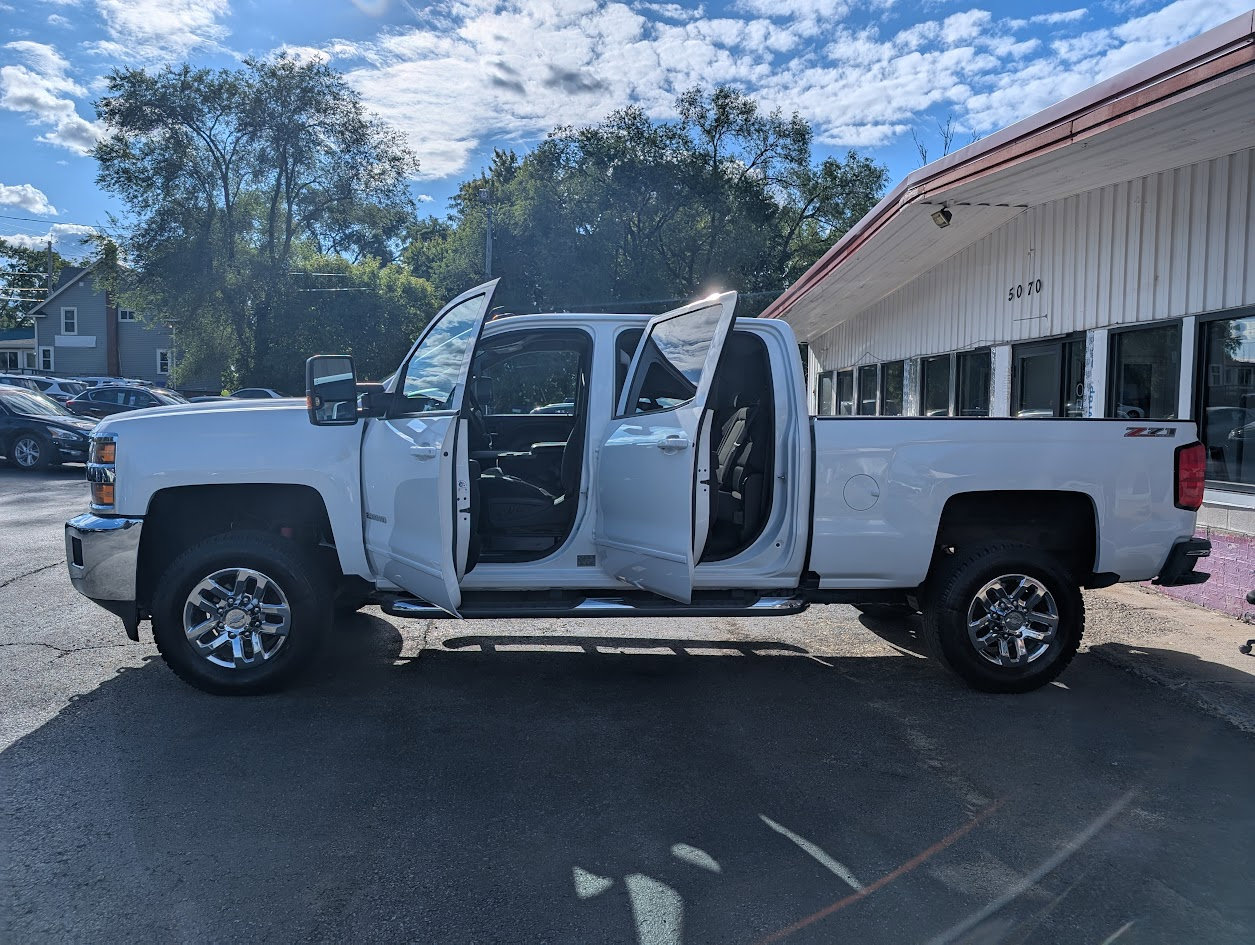 Used 2016 Chevrolet Silverado 2500 LT w/ All Star Edition image 5