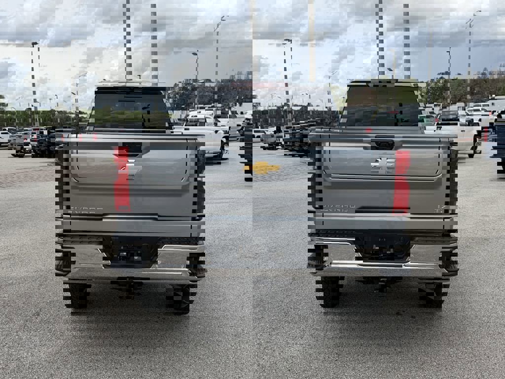 New 2026 Chevrolet Silverado 2500 LTZ w/ LTZ Premium Package image 5