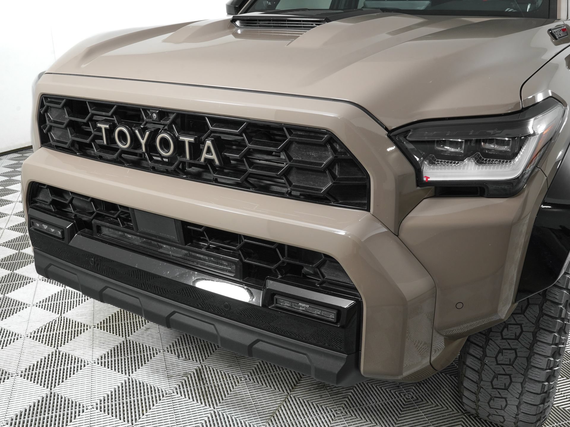 Used 2025 Toyota 4Runner TRD Pro AWD/4WD image 31