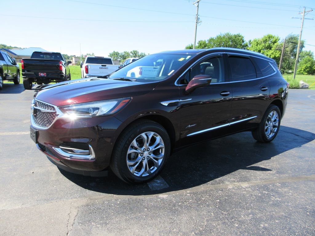 Certified 2020 Buick Enclave Avenir w/ Avenir Technology Package AWD/4WD image 12
