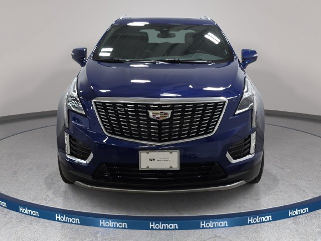 Certified 2024 Cadillac XT5 Premium Luxury AWD/4WD image 2