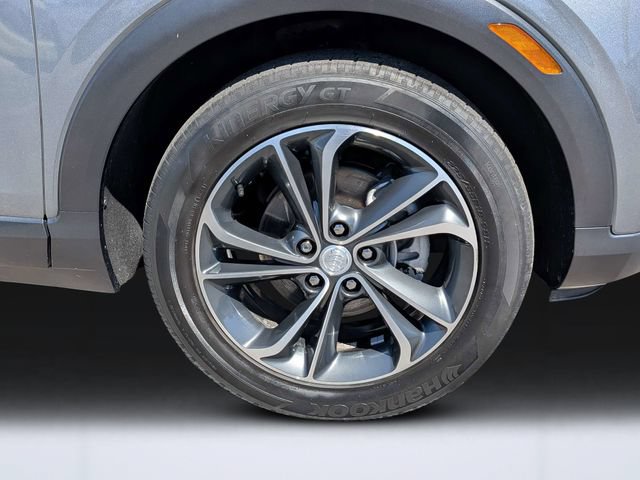 Certified 2022 Buick Encore GX Essence w/ Advanced Technology Package FWD image 10