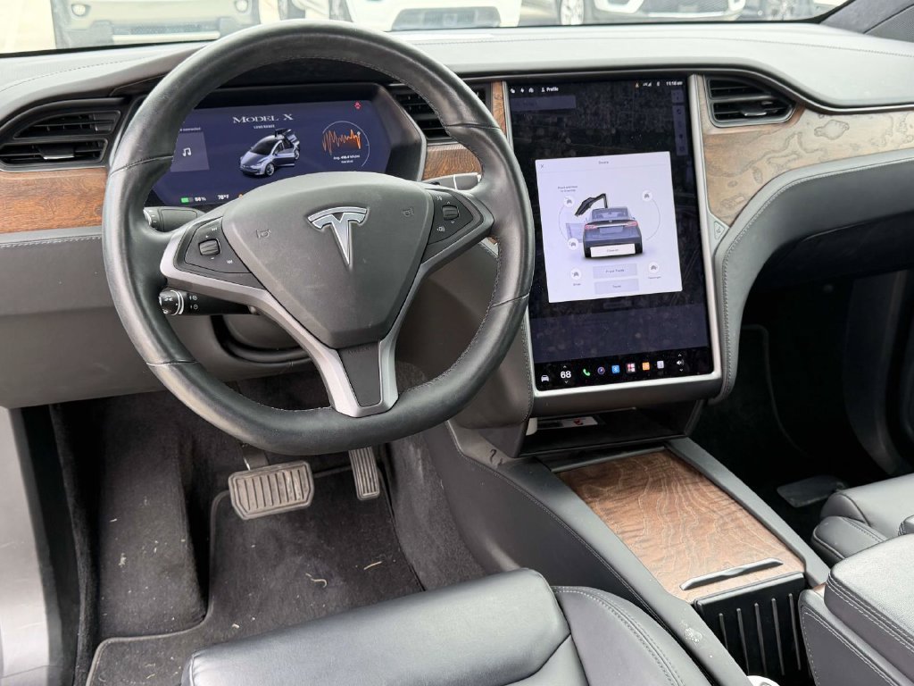 Used 2020 Tesla Model X Long Range AWD/4WD image 36