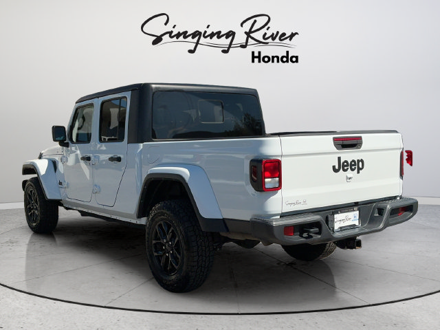 Used 2022 Jeep Gladiator Sport AWD/4WD image 5