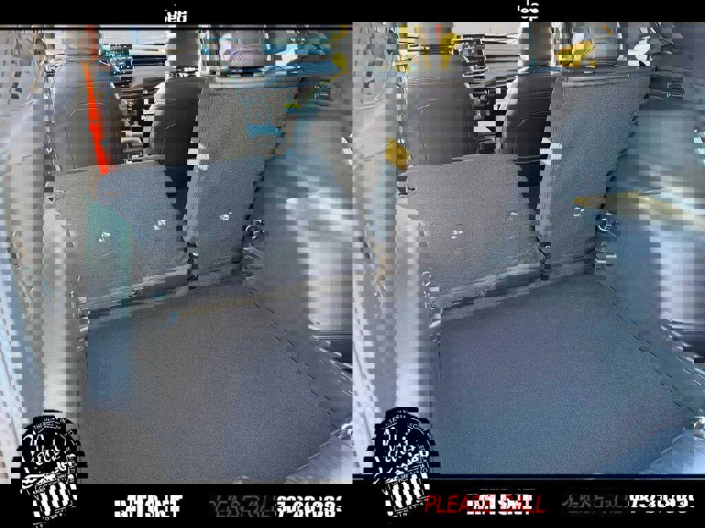 New 2026 Jeep Compass Limited image 13