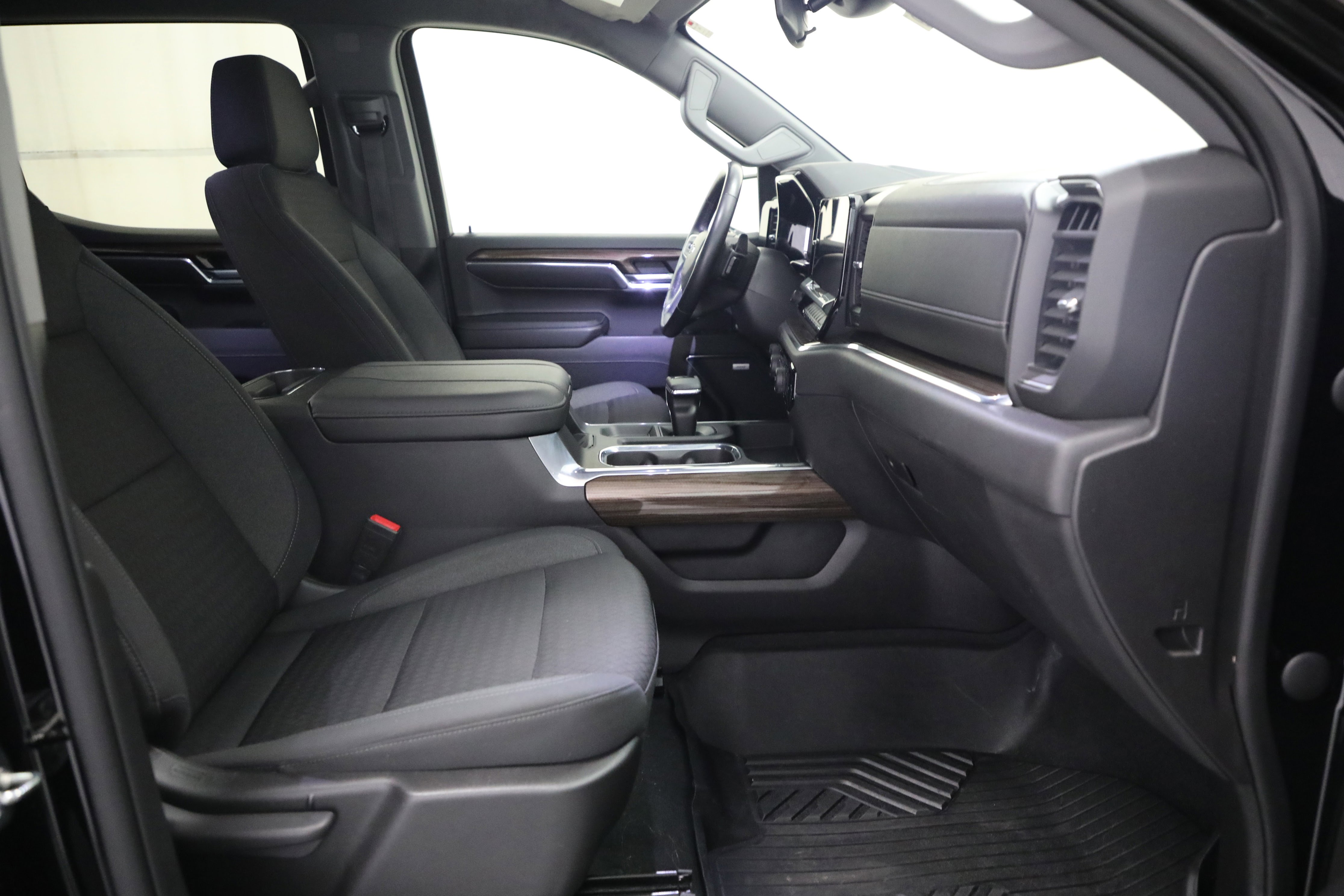 Certified 2023 Chevrolet Silverado 1500 LT Trail Boss w/ Convenience Package II image 6