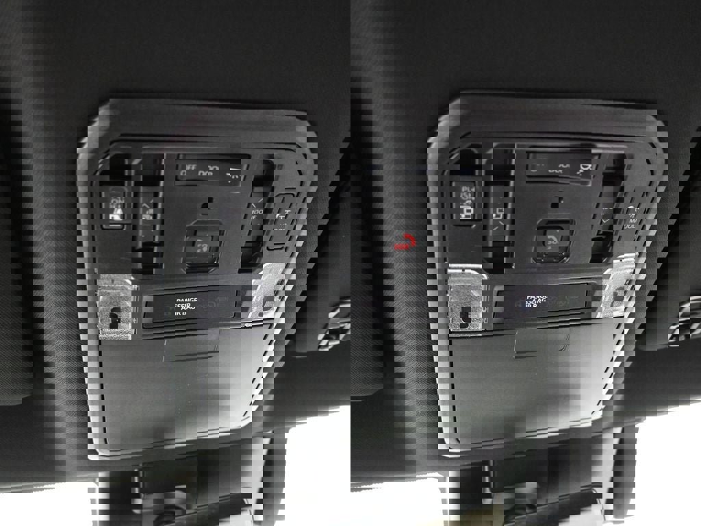 New 2026 Toyota Tundra Platinum image 42