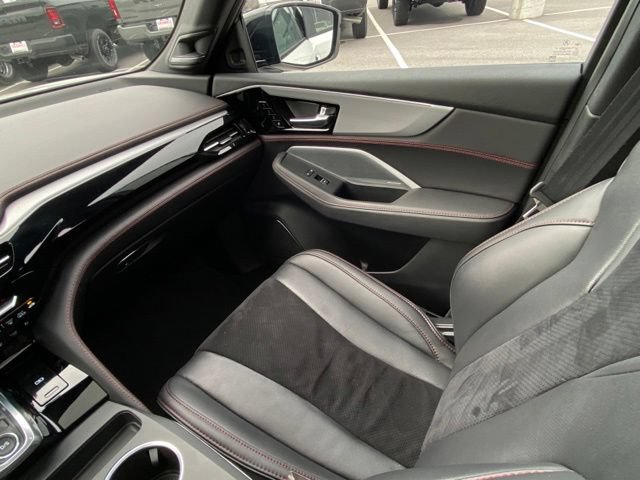Used 2025 Acura MDX A-Spec AWD/4WD image 27