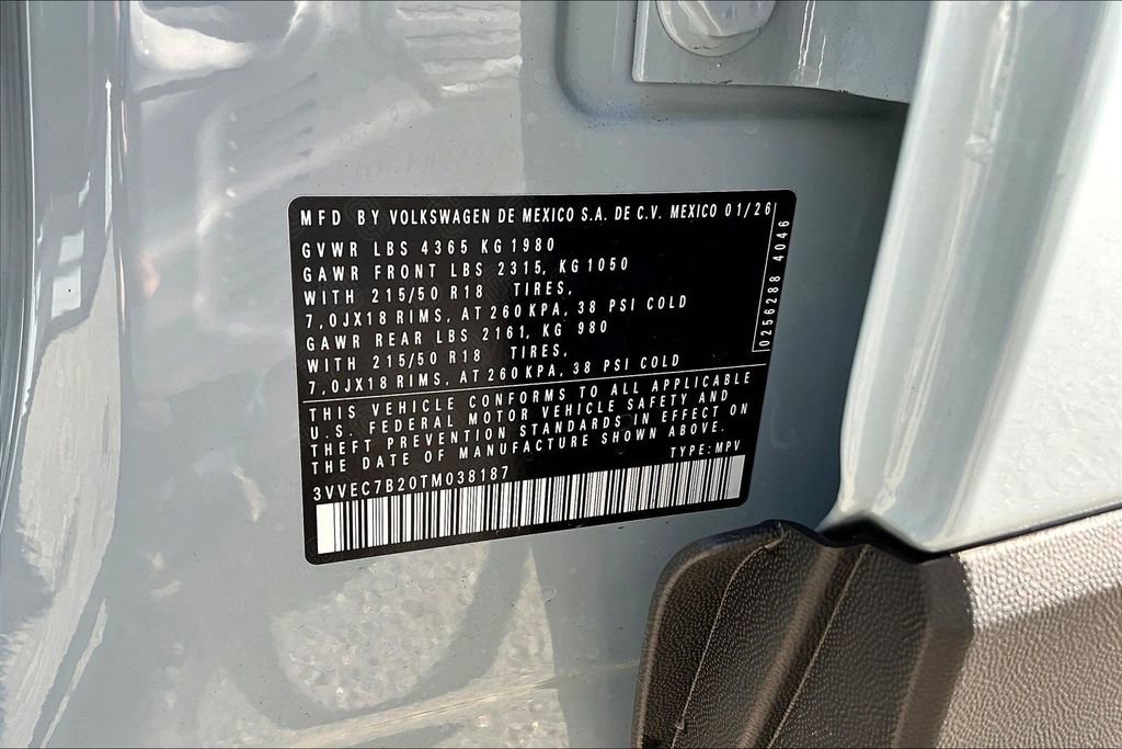 New 2026 Volkswagen Taos SE image 18