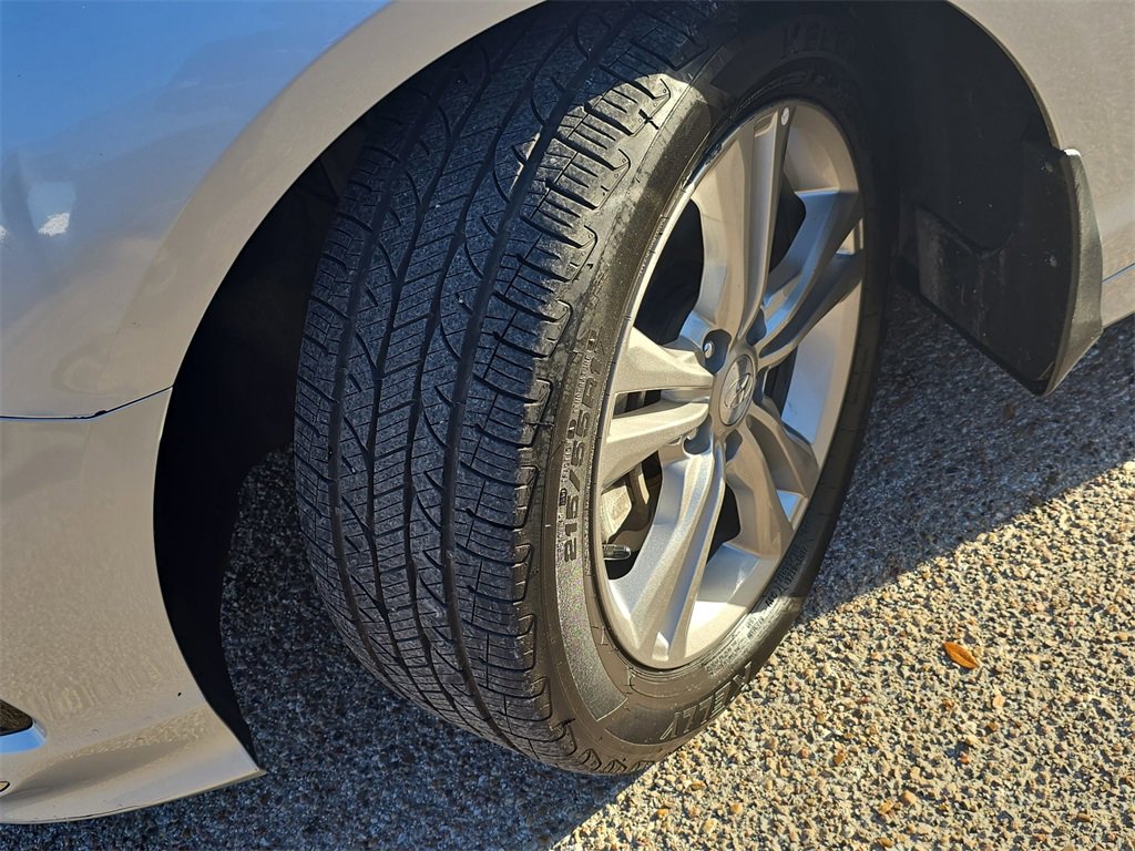 Used 2018 Hyundai Sonata Limited w/ Ultimate Package 07 image 31