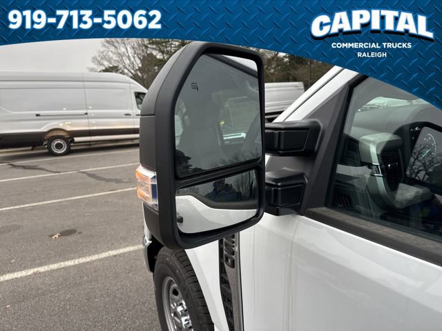 New 2026 Ford F250 XL w/ XL Chrome Package image 12