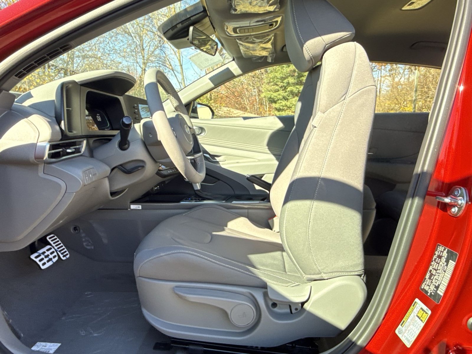 New 2026 Hyundai Elantra Sport FWD image 13