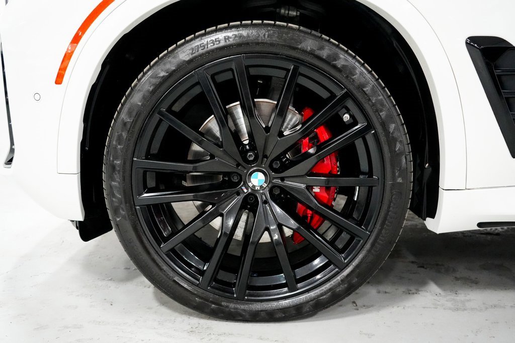 Used 2024 BMW X5 xDrive40i w/ M Sport Package image 26