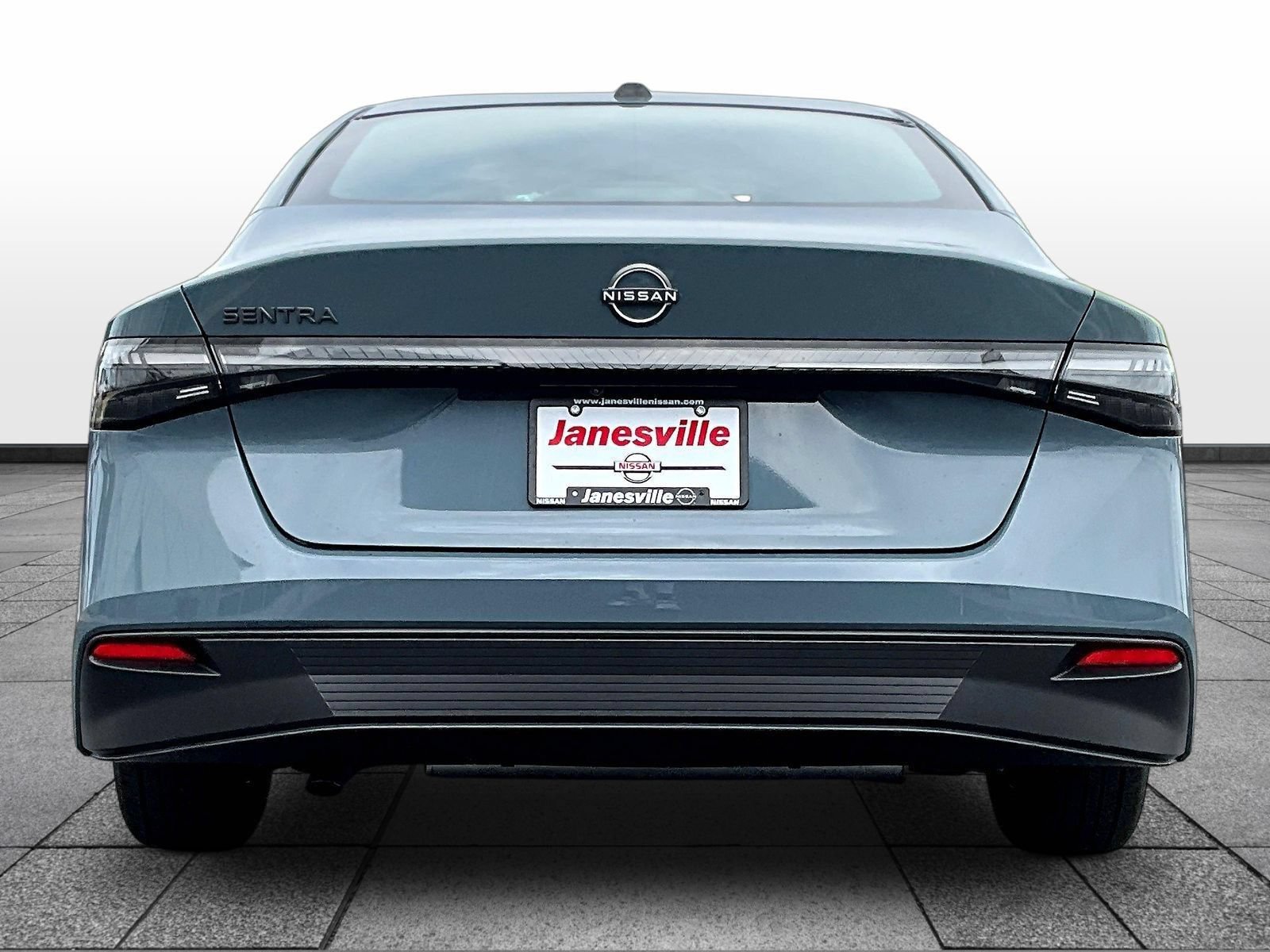 New 2026 Nissan Sentra SV w/ SV Convenience Package FWD image 4