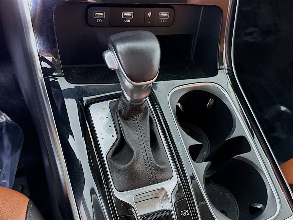 Used 2024 Kia Carnival SX Prestige FWD image 10